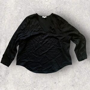 Nordstrom Long Sleeve blouse Black Flowy Size 2X